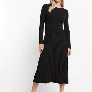 Black Long Sleeve Pleated Ribbed Midi Sweater Dress in sz S